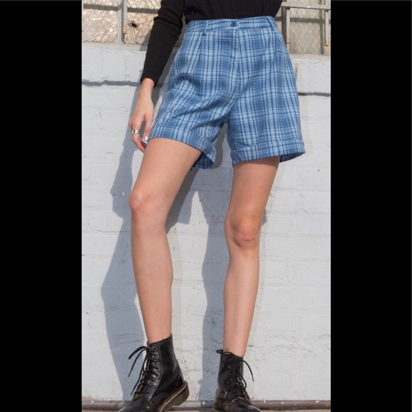 Brandy Melville Plaid Shorts Store, 54 
